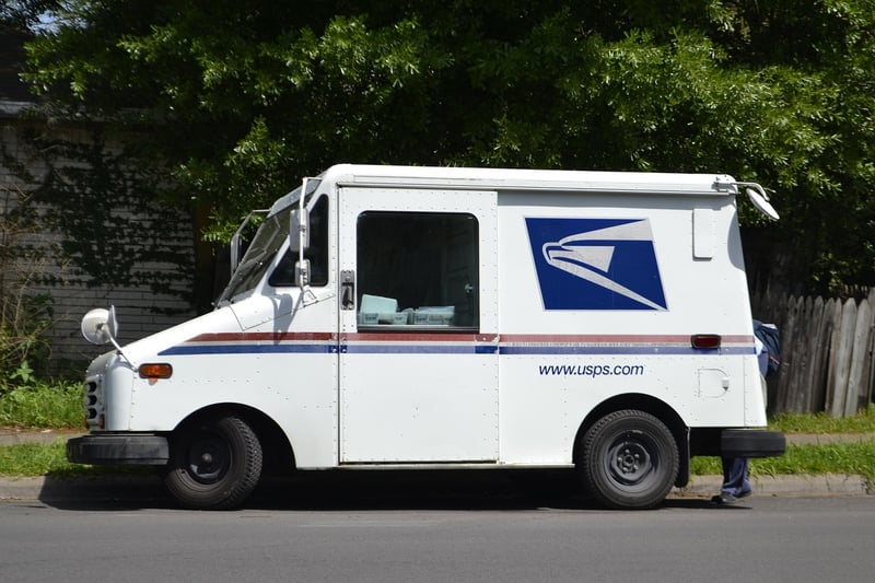 camion de courrier